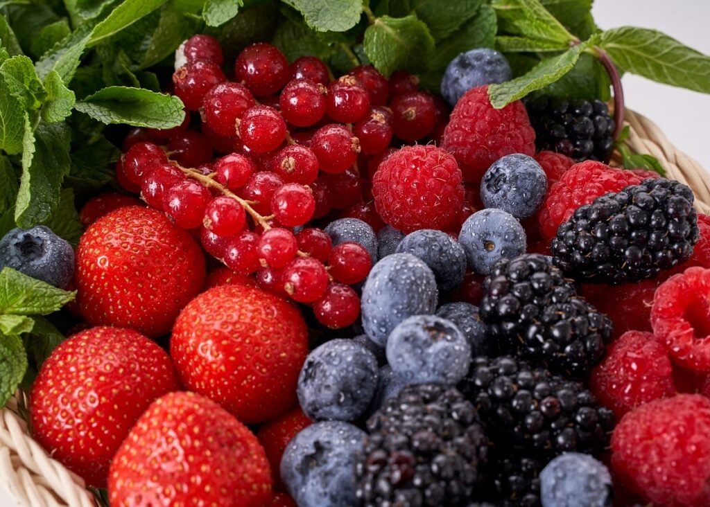 75-berries-4692364_1280-Bild von Андрей auf Pixabay-ernährung gegen depression-ernährung depression-lebensmittel depressionen-ichbinwert.de